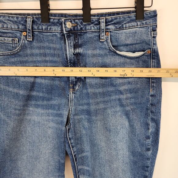 Old Navy OG Straight Leg Jeans Size 18 Blue High Rise Blue Whiskering Stretch - Picture 7 of 10